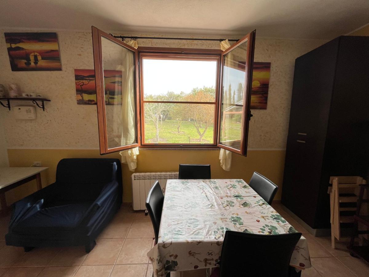 La Valle Incantata - Immerso Nel Verde A 10 Minuti Dal Mare Appartement Sassari Buitenkant foto