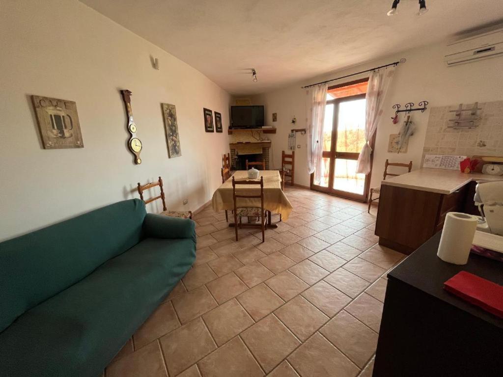 La Valle Incantata - Immerso Nel Verde A 10 Minuti Dal Mare Appartement Sassari Buitenkant foto